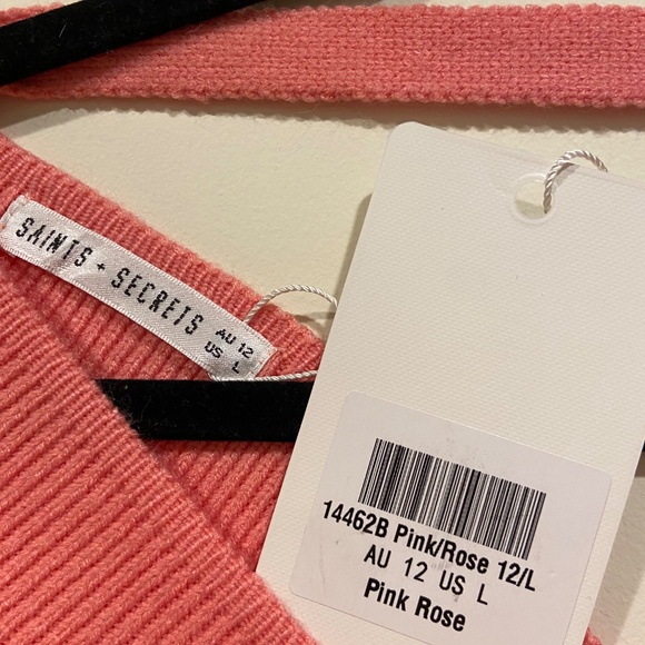 BRAND NEW Saints + Secrets Pink/Rose Knitted Sweater Dress Size L - Picture 4 of 4